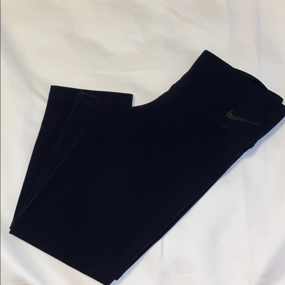 Nike athletic Capri pants